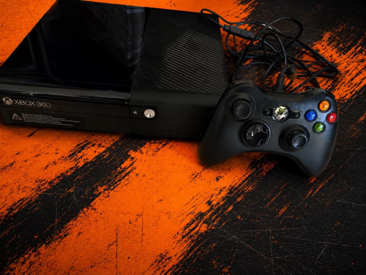 🎮 Xbox 360 250 Go + Manette filaire